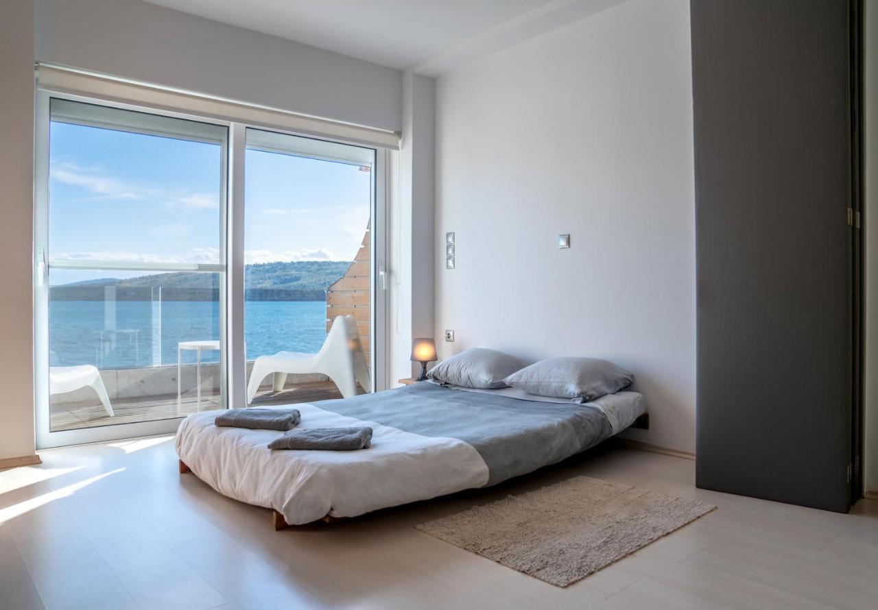 Seaside Maisonette In Итеа Екстериор снимка